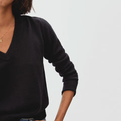 The Cashmere V-Neck | Black