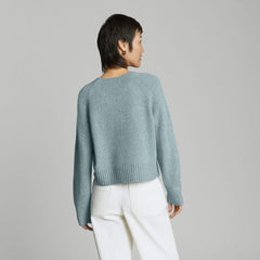 The Cashmere Boxy Crew | Spring Lake Twist