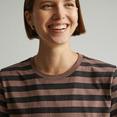 The Box-Cut Tee in Essential Cotton | Chocolate Brown / Black | No Pocket