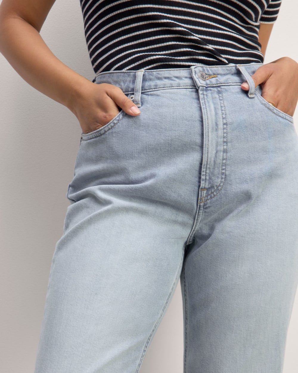The Cheeky Hourglass Jean | Light Sky | 26.5" Inseam