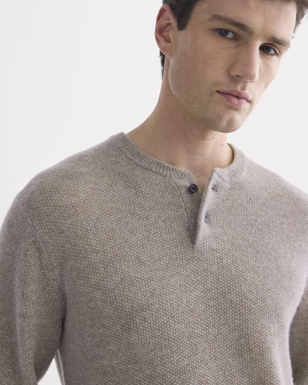 Henley in Wool Cashmere | Light Heathered Taupe
