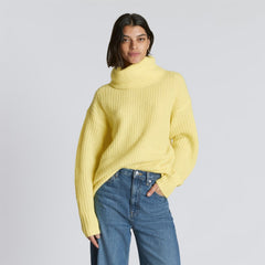 The Alpaca Oversized Turtleneck | Lemon