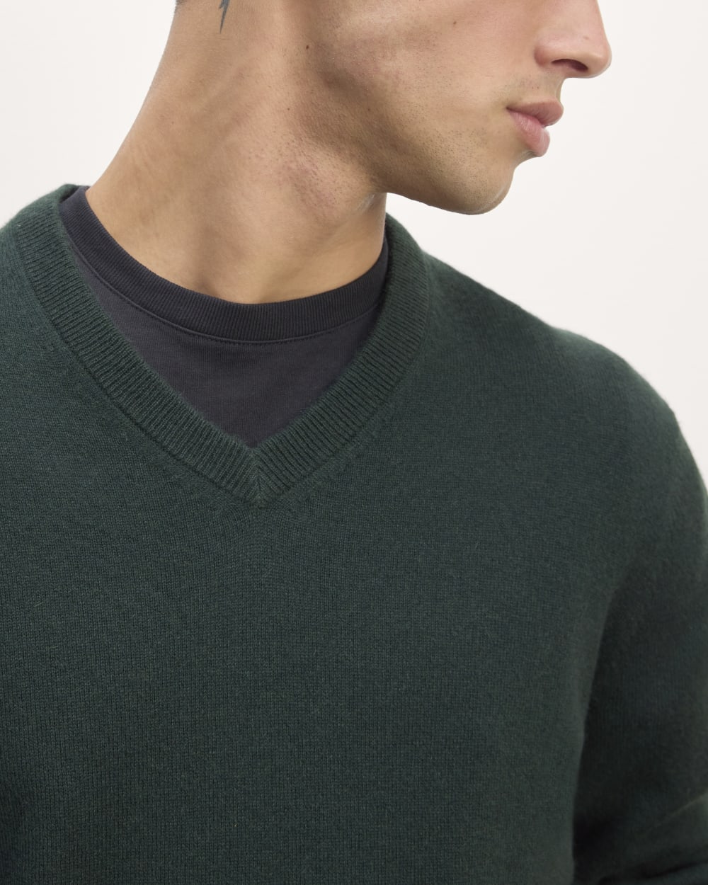 The Cashmere V-Neck Sweater | Scarab