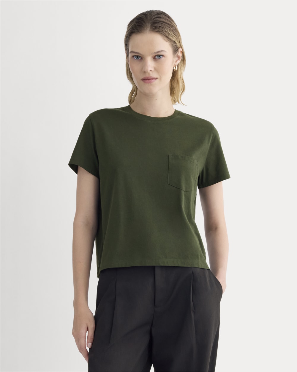 The Box-Cut Tee in Essential Cotton | Dark Green | Pocket