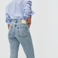 The '90s Cheeky® Jean | Vintage Light Wash | 26.5" Inseam