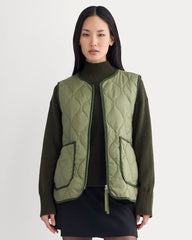 ReNew Quilted Vest | Lichen Green