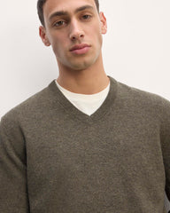 The Cashmere V-Neck Sweater | Heathered Army Green
