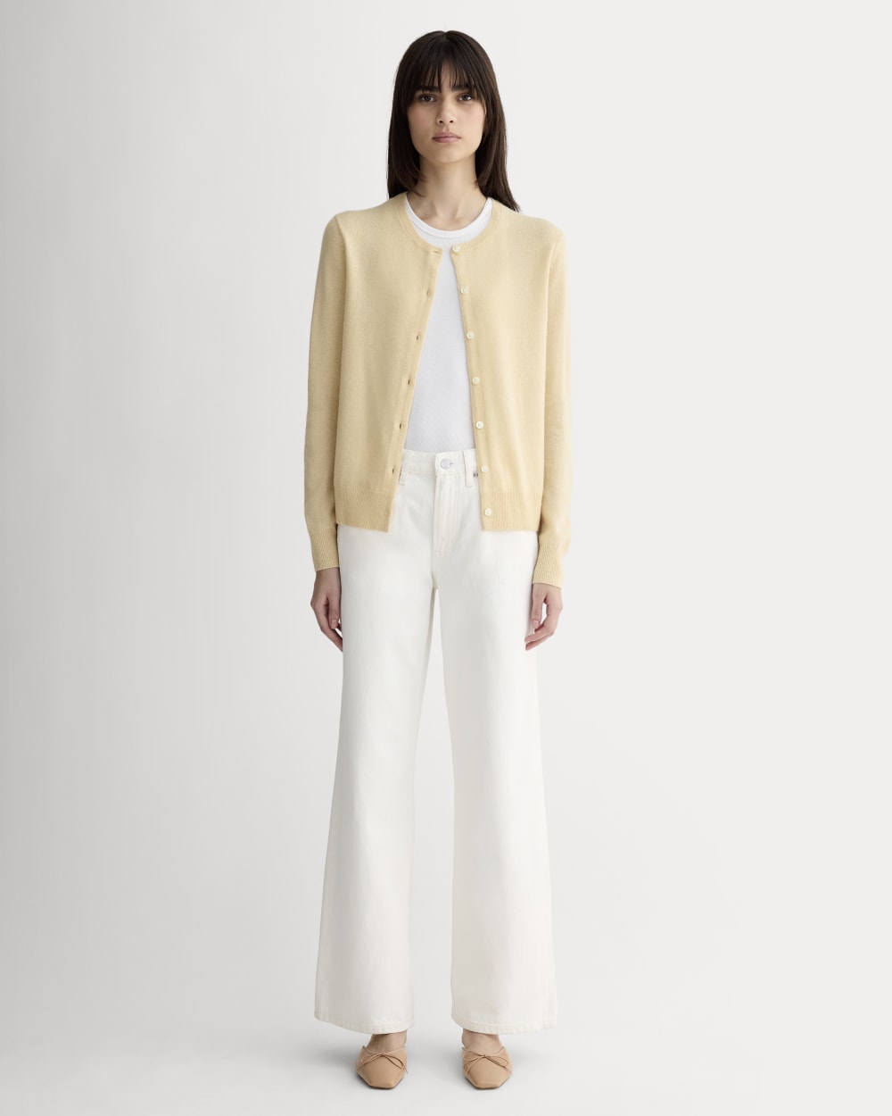 The Classic Cardigan in Cashmere | Creme