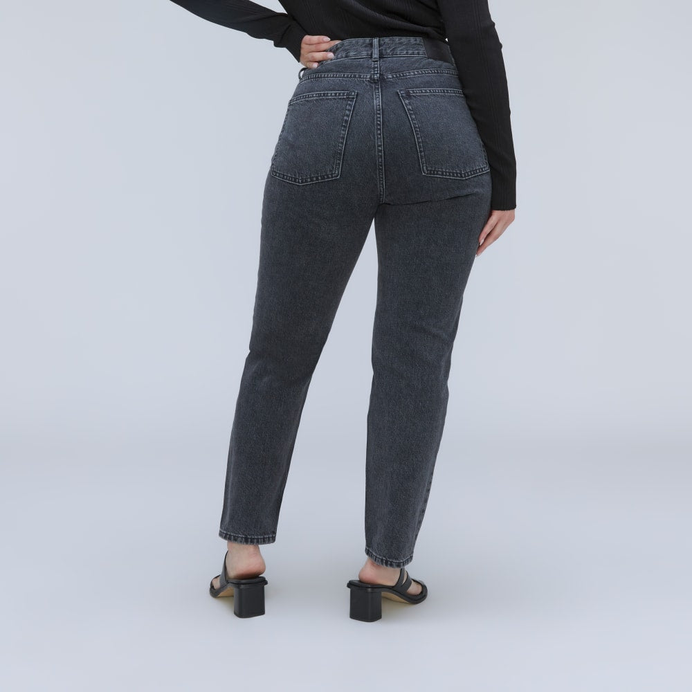 The '90s Cheeky Hourglass Jean | Washed Black | 26.5" Inseam
