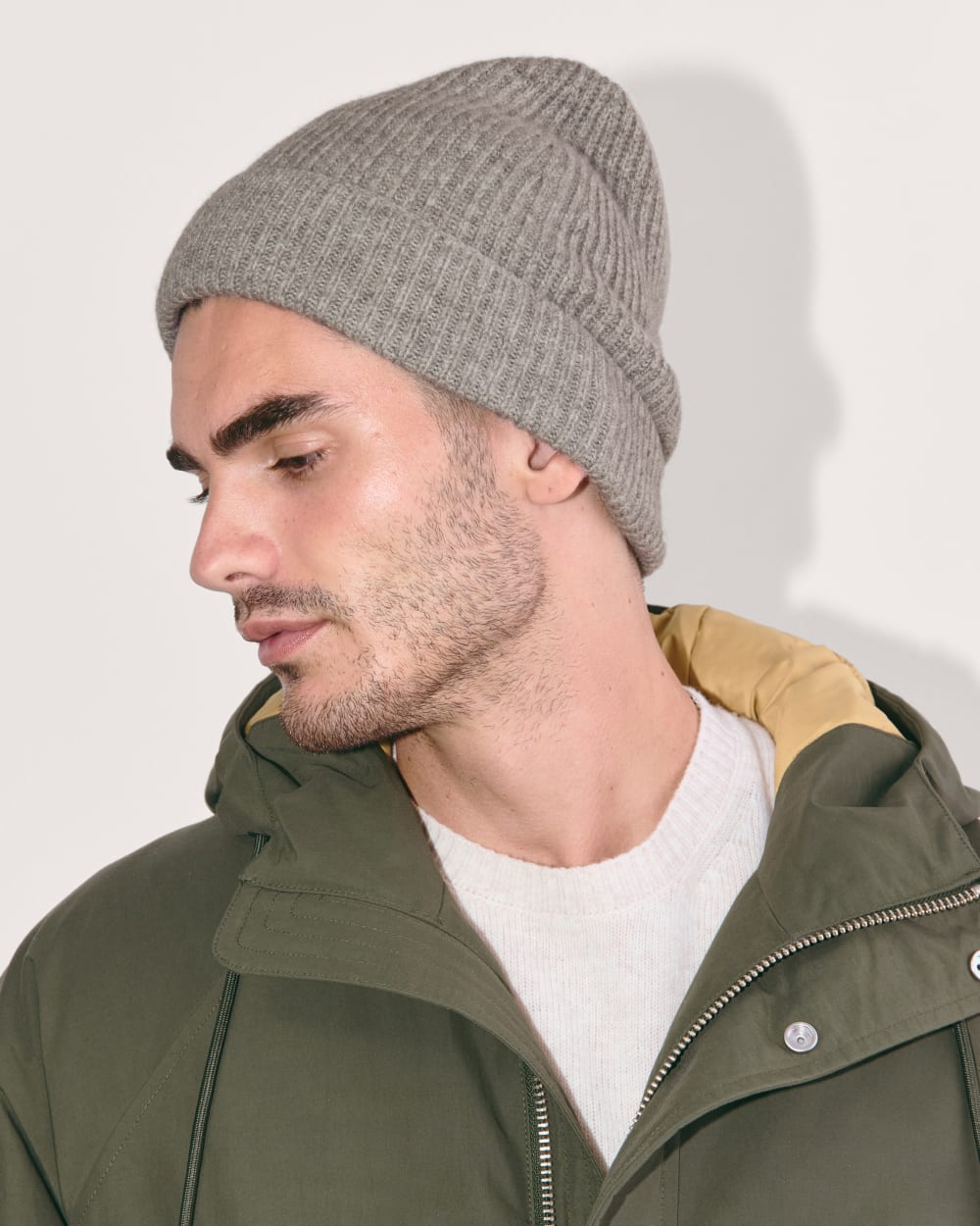The Cashmere Ribbed Beanie | Light Heather Grey