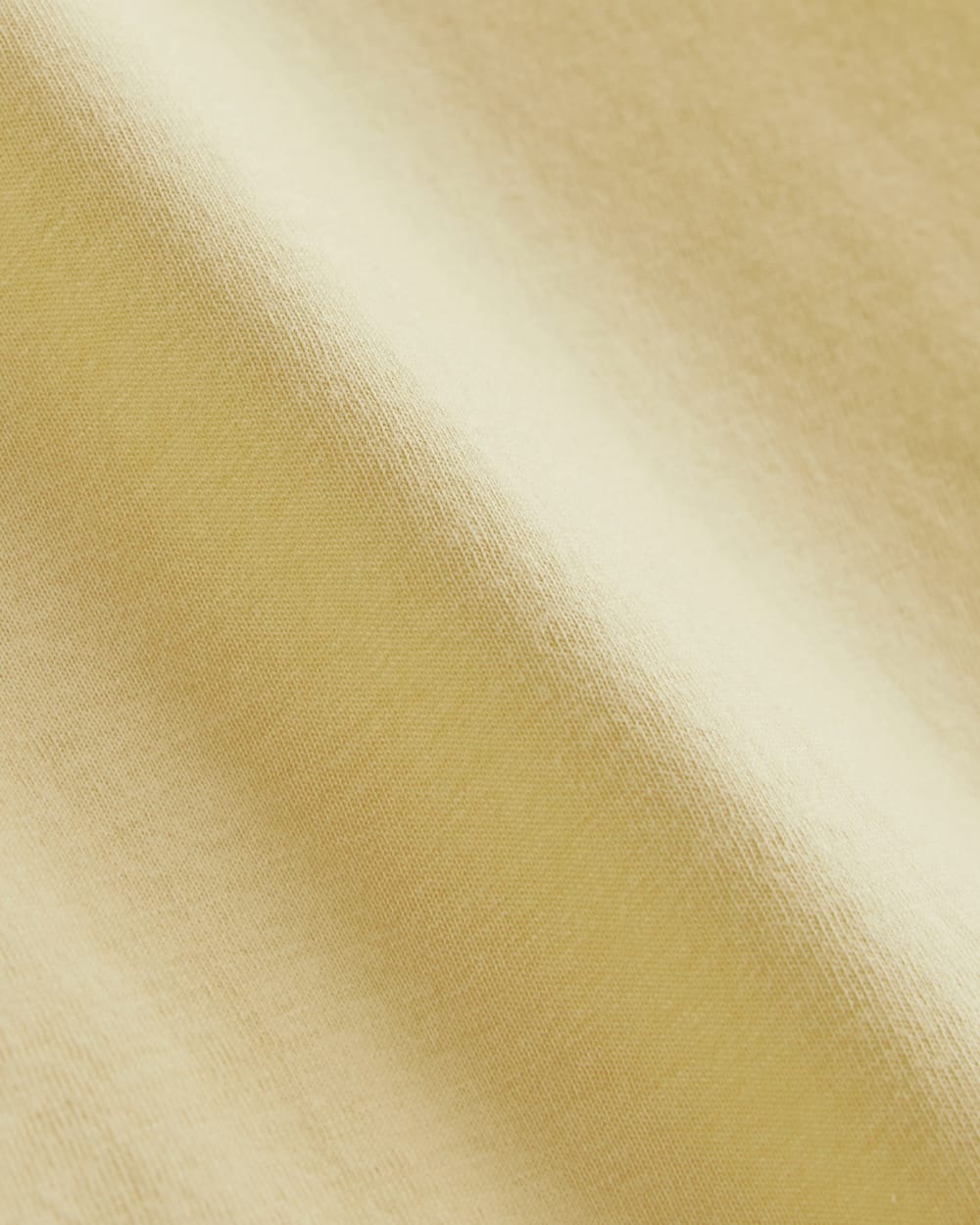 The Box-Cut Tee in Essential Cotton | Banana Crepe | Pocket