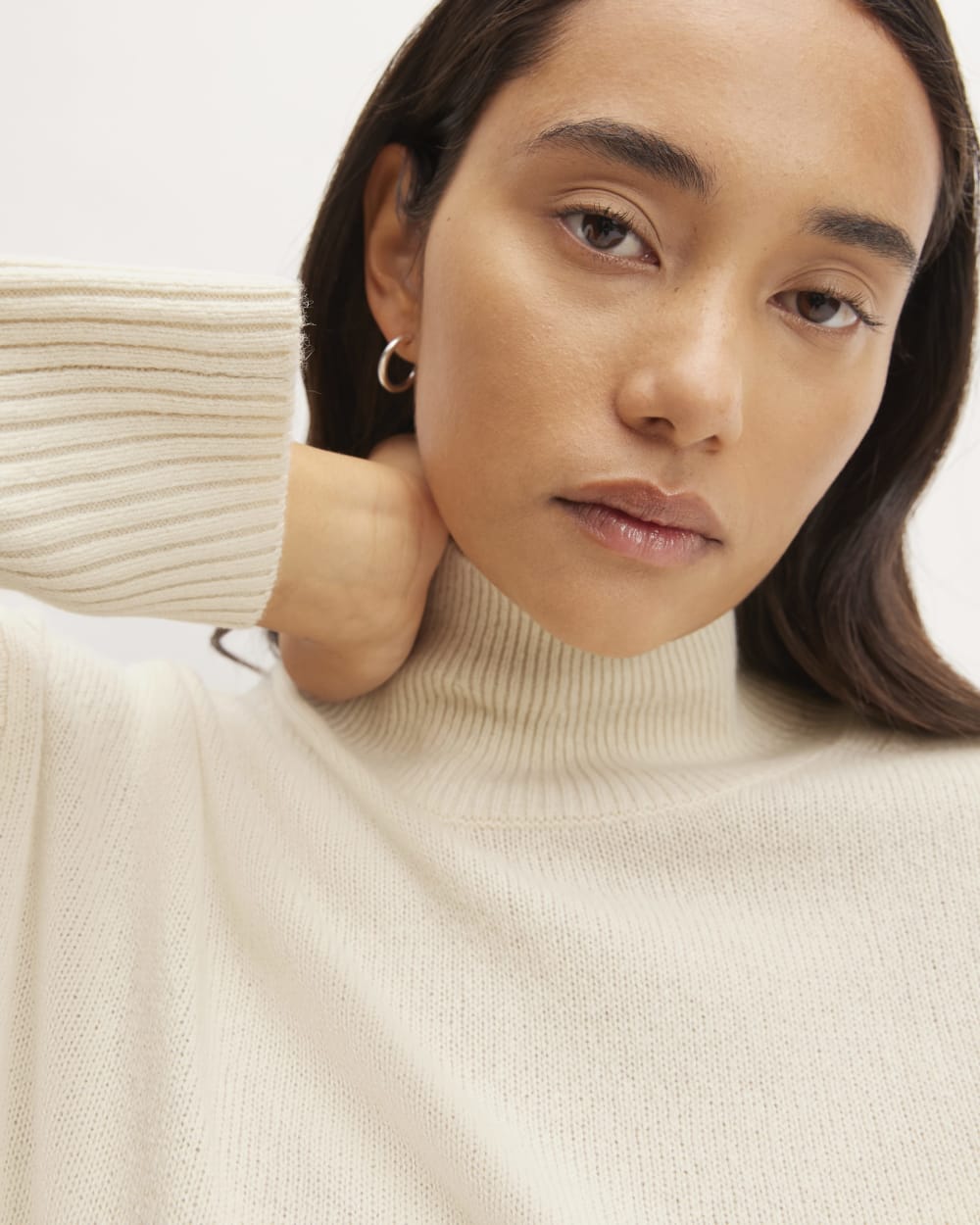 The Cashmere Oversized Turtleneck | Bone