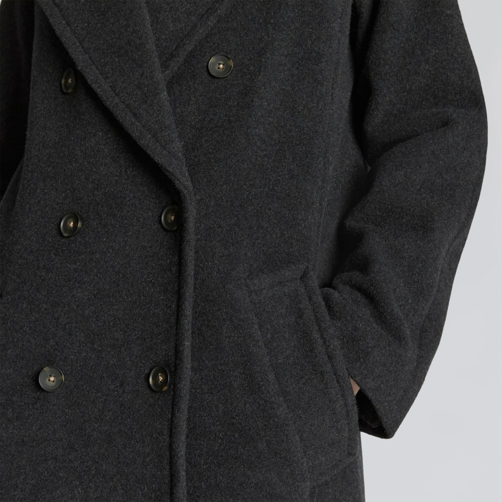 The Italian ReWool® Long Peacoat | Heathered Black