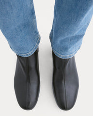 Leather Curved-Heel Boot | Black