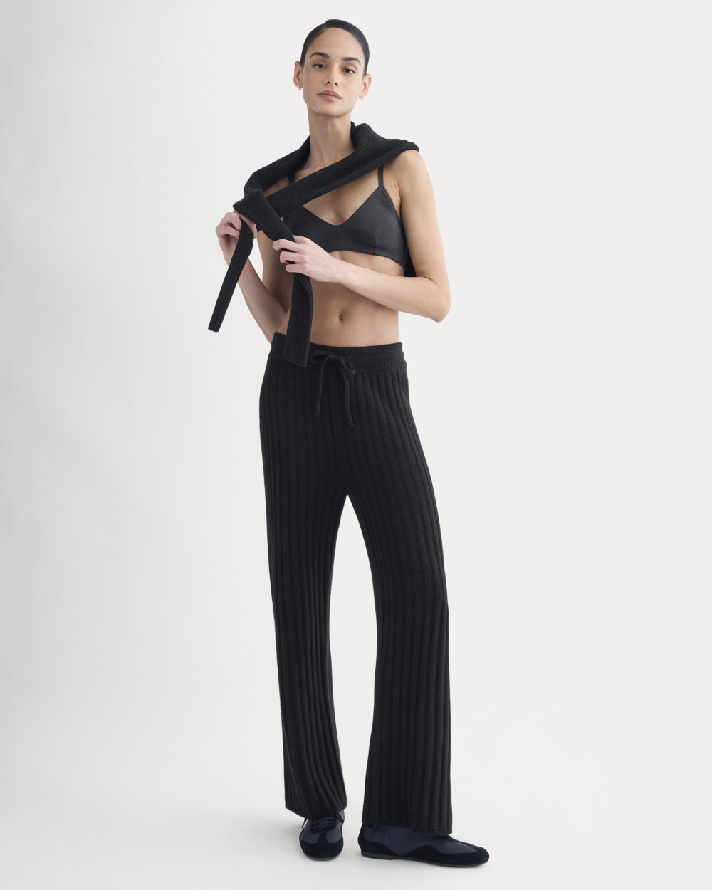 Straight-Leg Pant in Wool Cashmere | Black