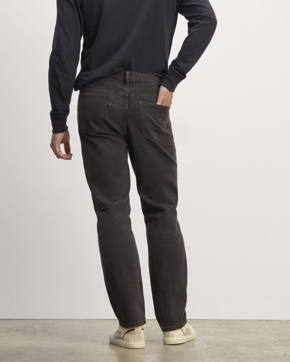 The Organic Cotton Straight-Leg Jean | Washed Black