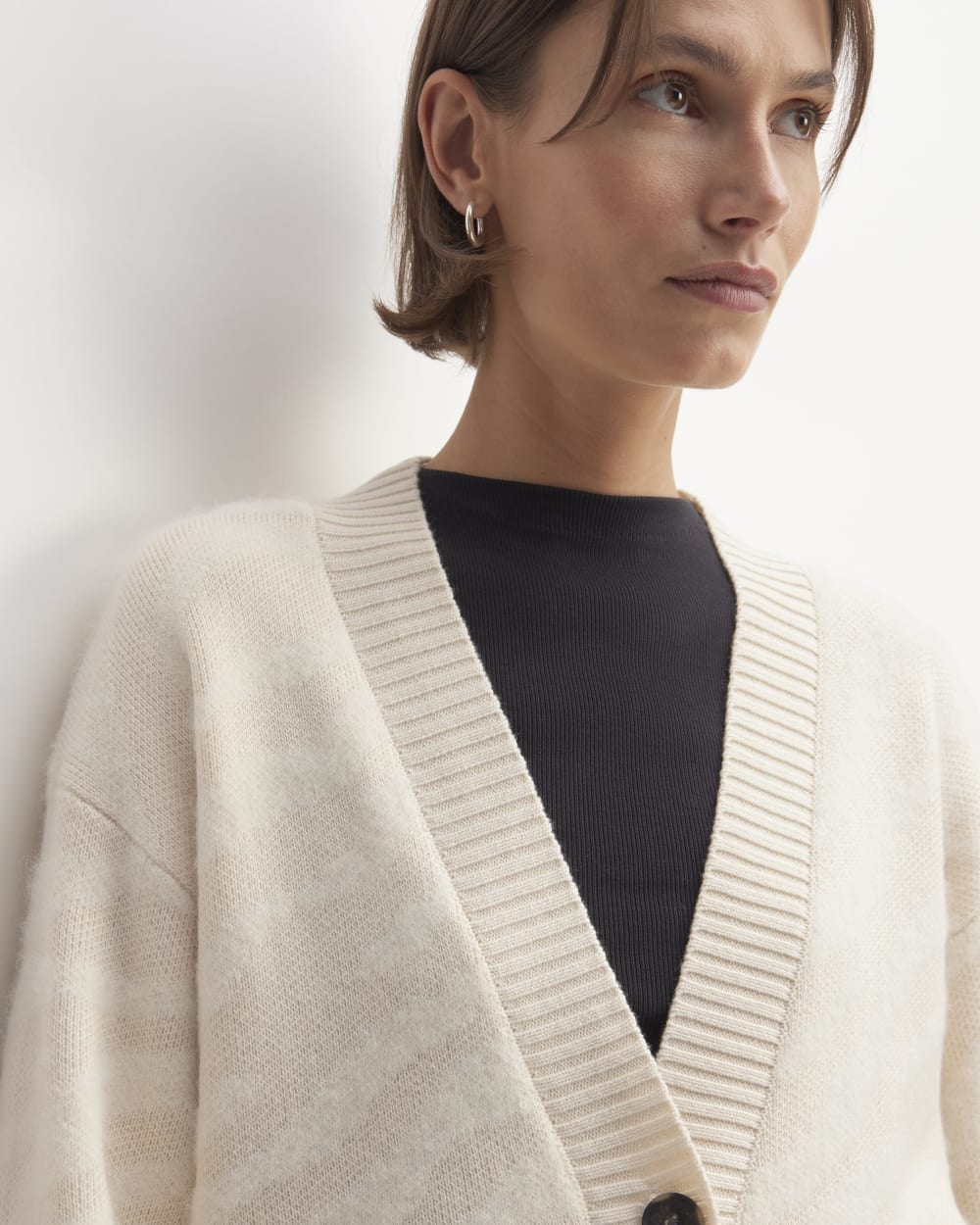The Alpaca Tiger Jacquard Cardigan | Canvas / Snow