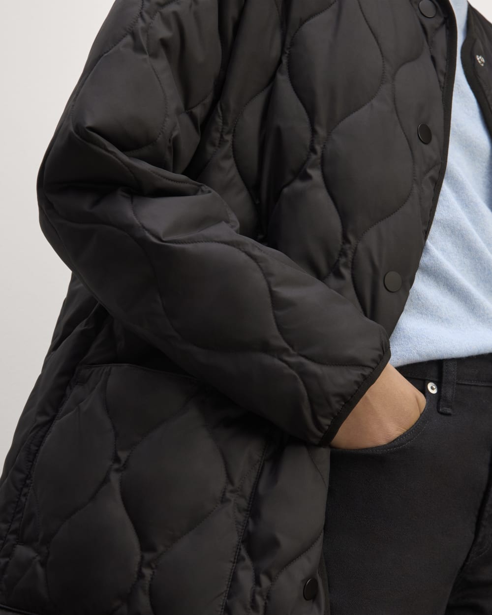 The Long Quilted Liner | Black